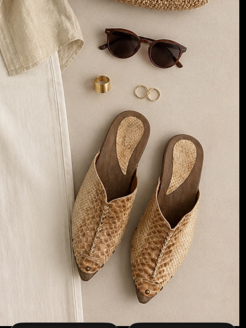 Vintage Made in Italy Genuine Python Wooden Mule Clogs
Handcrafted size 38